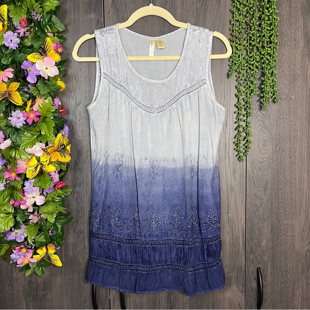 .,💙2/$40💙NWOT Studio West Apparel Sleeveless Ombre Printed Top Size Large